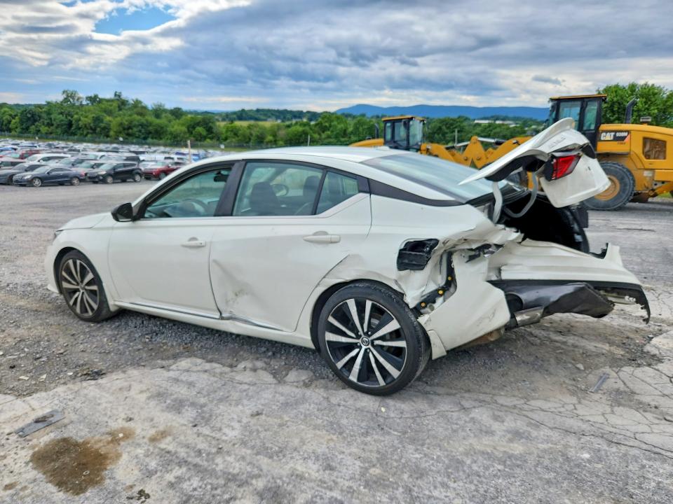 2019 Nissan Altima მანქანა იყიდება აუქციონზე, vin: 1N4BL4CV3KC113351, აუქციონის ნომერი: 63432366