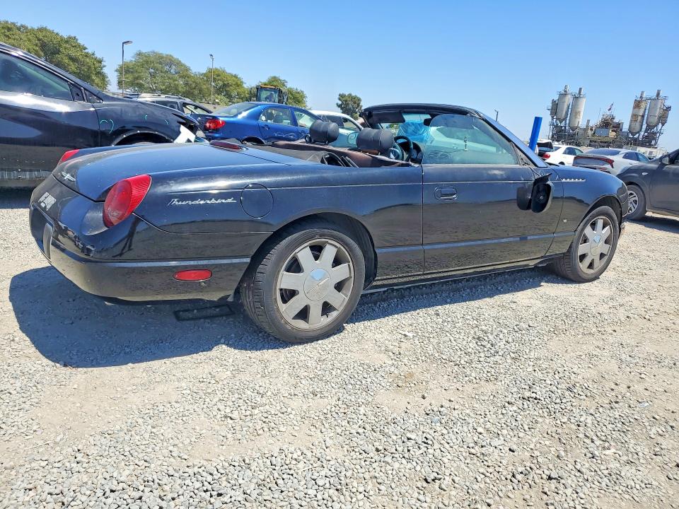 60503496 :رقم المزاد ، 1FAHP60A63Y112159 vin ، 2003 Ford Thunderbird مزاد بيع