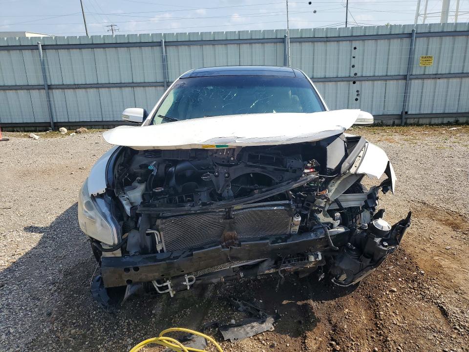 60711666 :رقم المزاد ، 1N4AA5AP9AC833313 vin ، 2010 Nissan Maxima مزاد بيع