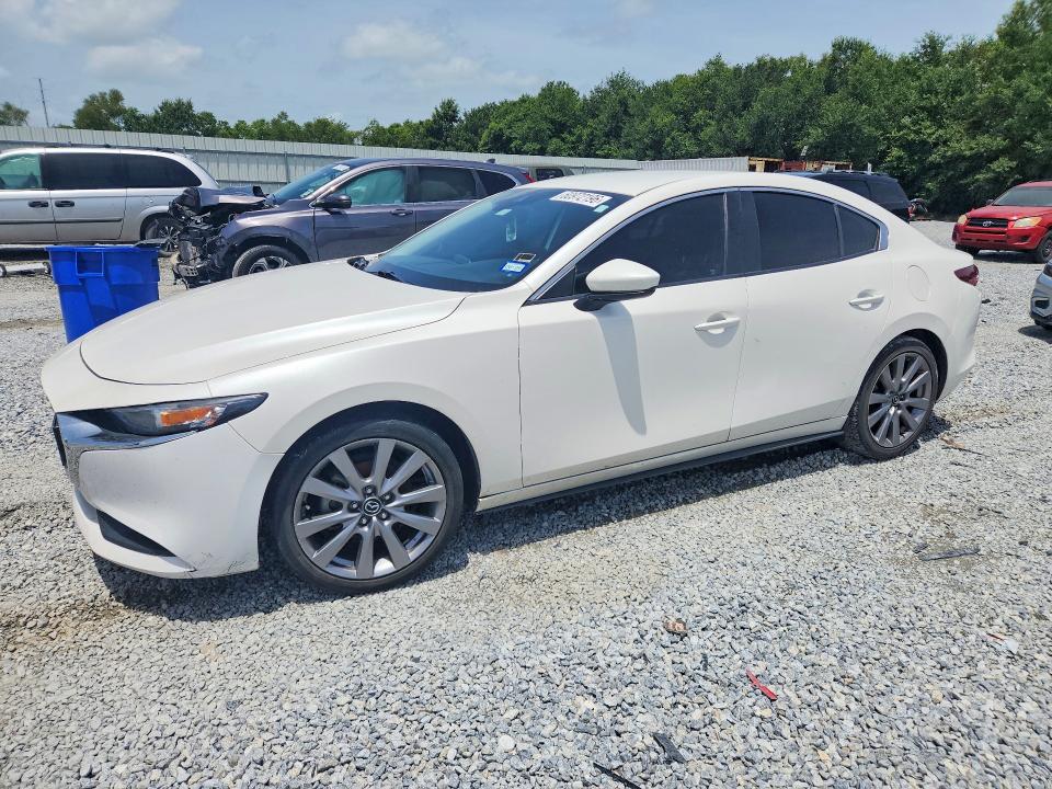 60972196 :رقم المزاد ، JM1BPABL4M1330662 vin ، 2021 Mazda 3 مزاد بيع