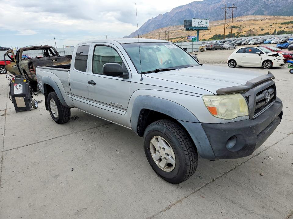 62045826 :رقم المزاد ، 5TEUU42N05Z029821 vin ، 2005 Toyota Tacoma مزاد بيع
