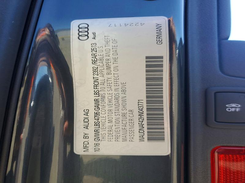 Продажа на аукционе авто 2017 Audi A4, vin: WAUDNAF42HN043771, номер лота: 60083586