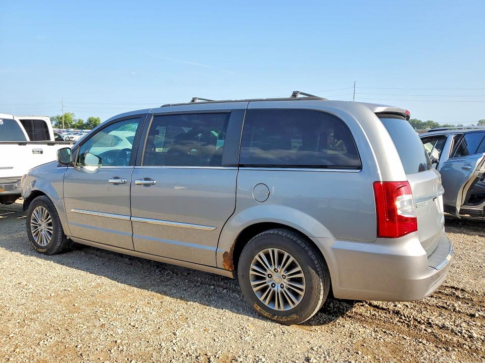 62329836 :رقم المزاد ، 2C4RC1CG1ER329140 vin ، 2014 Chrysler Town & Country مزاد بيع