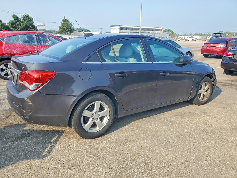 Продаж на аукціоні авто 2015 Chevrolet Cruze, vin: 1G1PC5SB6F7279187, номер лоту: 61523496