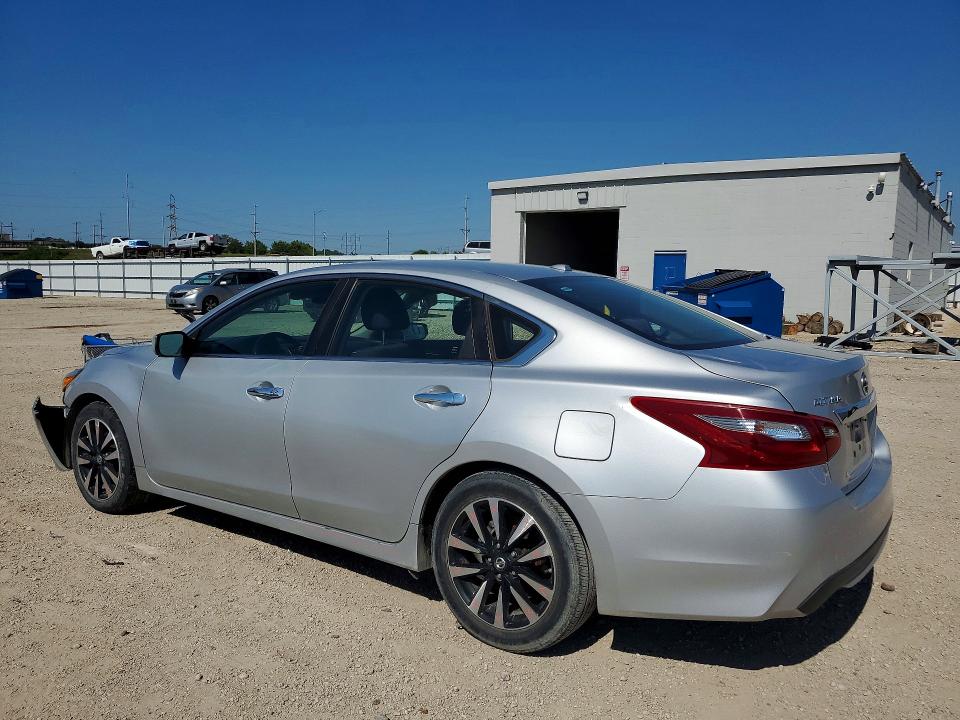 2018 Nissan Altima მანქანა იყიდება აუქციონზე, vin: 1N4AL3AP0JC264527, აუქციონის ნომერი: 60760686