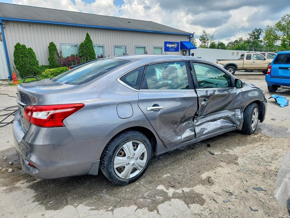 Aukcja sprzedaży 2017 Nissan Sentra, vin: 3N1AB7AP2HY262190, numer aukcji: 61895316