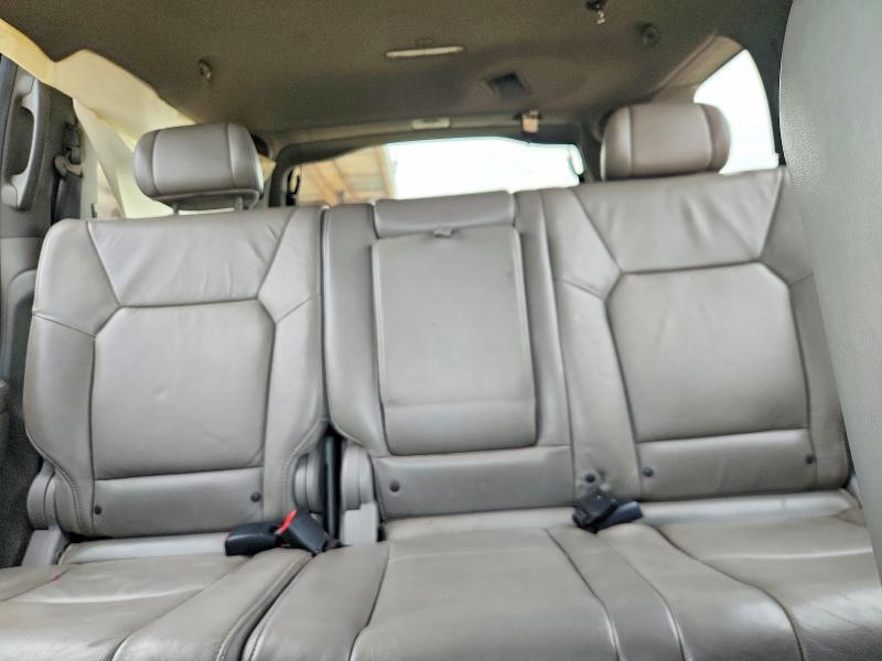 62478186 :رقم المزاد ، 5FNYF3H93AB001295 vin ، 2010 Honda Pilot مزاد بيع