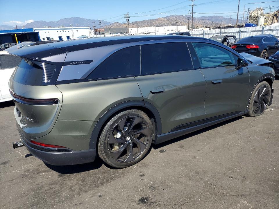 62452056 :رقم المزاد ، 7UUG1TJJ9TA044582 vin ، 2026 Lucid Motors Gravity مزاد بيع