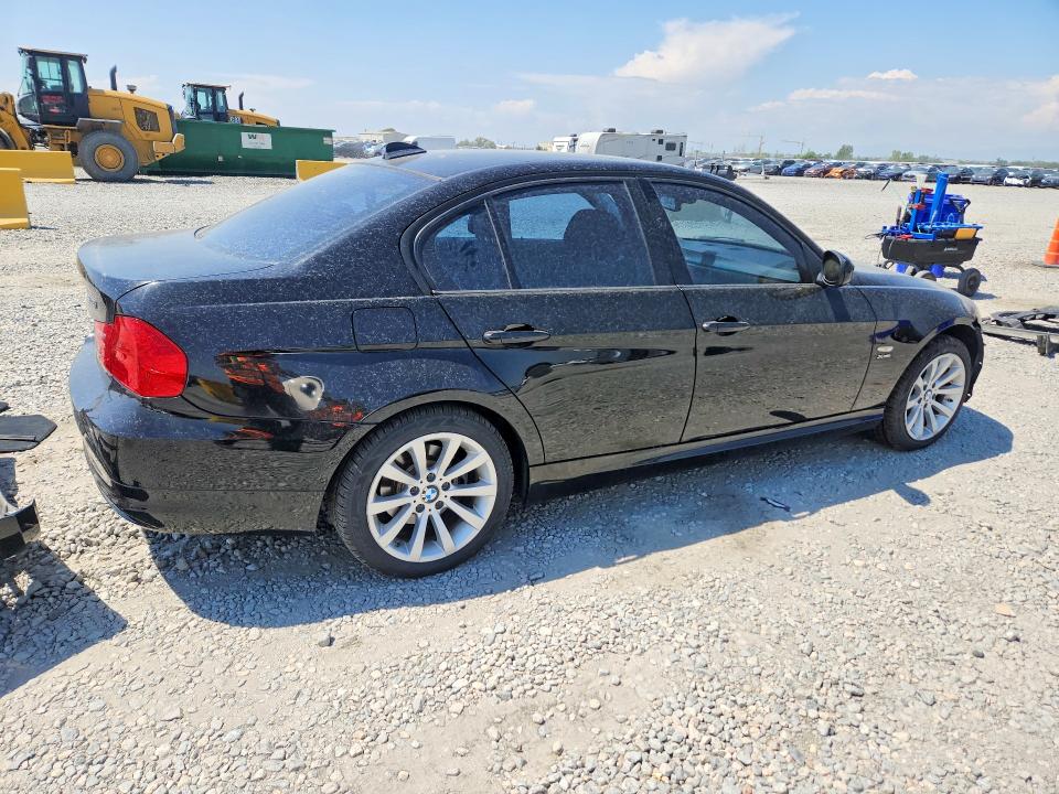 61208686 :رقم المزاد ، WBAPK7G54BNN87146 vin ، 2011 Bmw 328 مزاد بيع