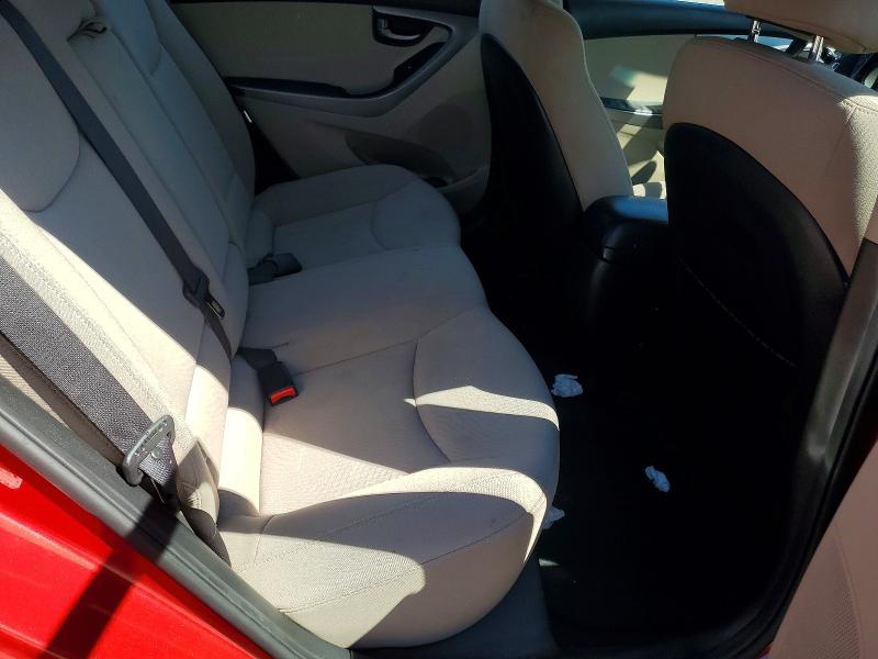 61401246 :رقم المزاد ، KMHDH4AE1GU526566 vin ، 2016 Hyundai Elantra مزاد بيع