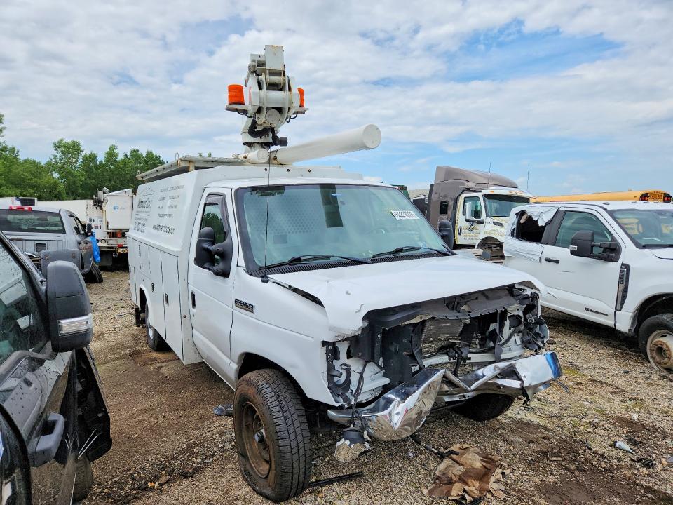 2021 Ford Econoline მანქანა იყიდება აუქციონზე, vin: 1FDWE3FN7MDC00478, აუქციონის ნომერი: 60375006