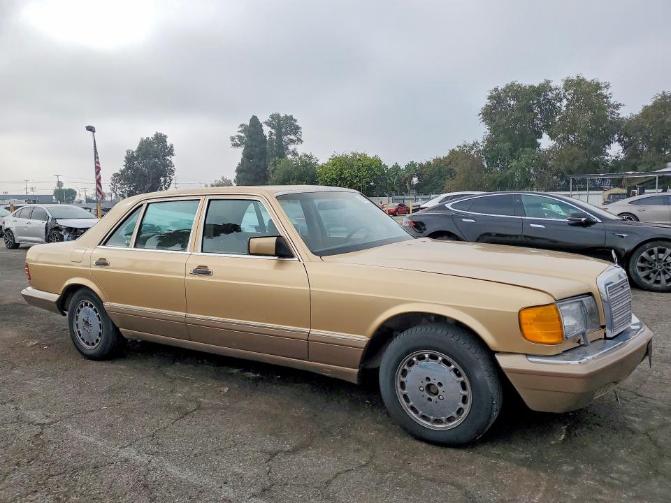 1986 Mercedes-benz 560 მანქანა იყიდება აუქციონზე, vin: WDBCA39D2GA249775, აუქციონის ნომერი: 60707946