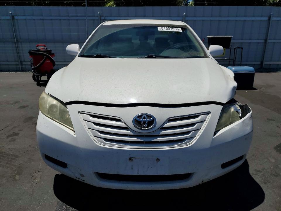 61907036 :رقم المزاد ، 4T1BE46K59U902395 vin ، 2009 Toyota Camry مزاد بيع