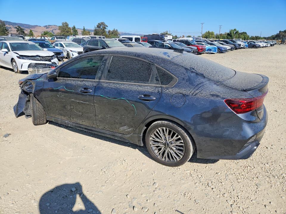 Продажа на аукционе авто 2022 Kia Forte, vin: 3KPF54AD2NE506514, номер лота: 61332446