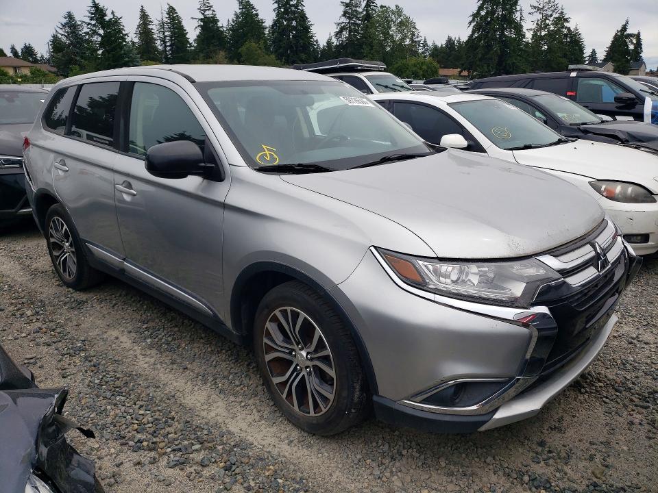 59726566 :رقم المزاد ، JA4AD2A35JJ004211 vin ، 2018 Mitsubishi Outlander مزاد بيع