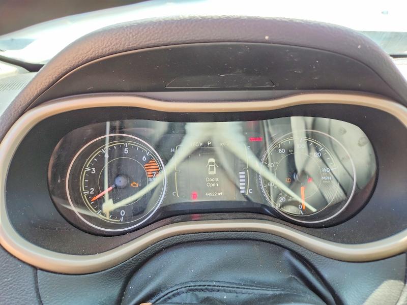 Продаж на аукціоні авто 2017 Jeep Cherokee, vin: 1C4PJLCB4HW642515, номер лоту: 59889046