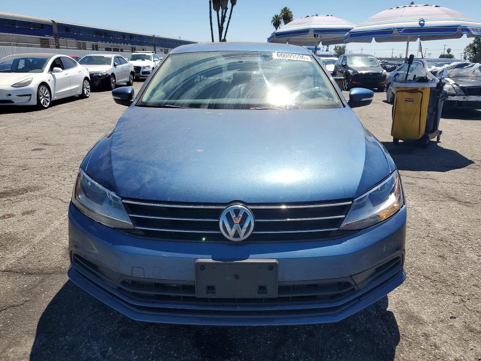 60009596 :رقم المزاد ، 3VWD67AJ9GM376894 vin ، 2016 Volkswagen Jetta مزاد بيع