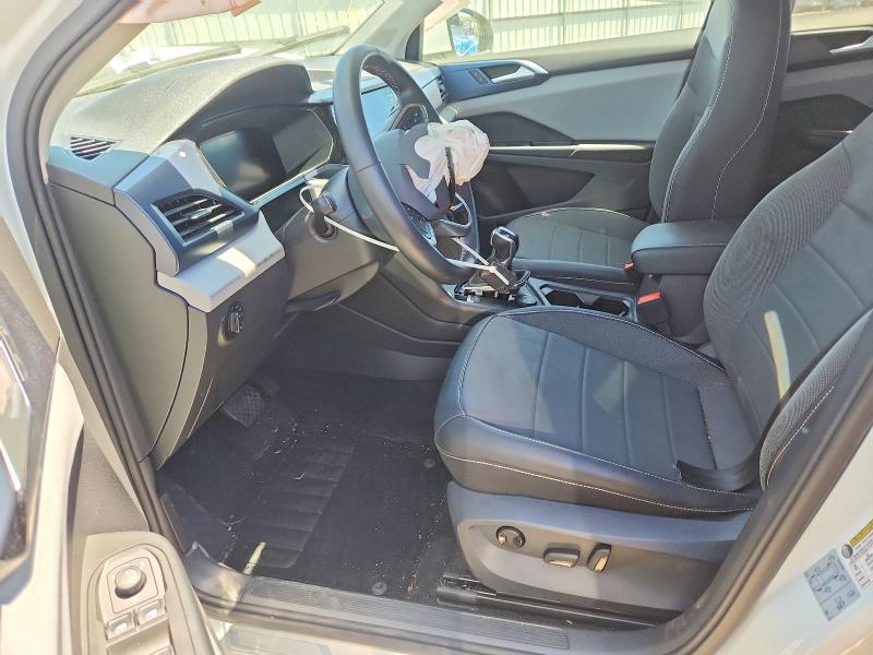 Продажа на аукционе авто 2022 Volkswagen Taos, vin: 3VVWX7B26NM043714, номер лота: 55122026