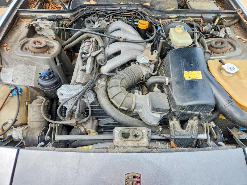 60807946 :رقم المزاد ، WP0AA0948FN453947 vin ، 1985 Porsche 944 مزاد بيع