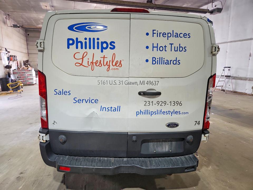 62090116 :رقم المزاد ، 1FTYR2ZM5KKA75066 vin ، 2019 Ford Transit مزاد بيع