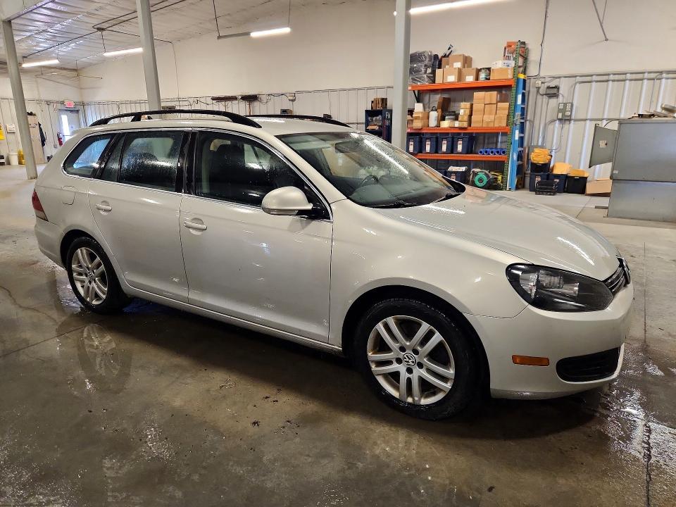 60436356 :رقم المزاد ، 3VWML7AJ9BM718894 vin ، 2011 Volkswagen Jetta مزاد بيع