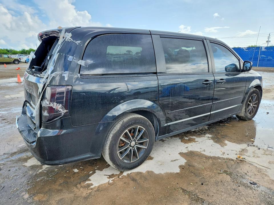61903086 :رقم المزاد ، 2C4RDGCG2FR531034 vin ، 2015 Dodge Grand Caravan مزاد بيع