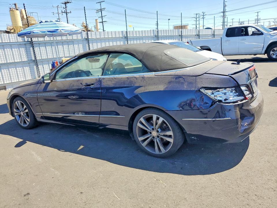 60058536 :رقم المزاد ، WDDKK5KF4EF245542 vin ، 2014 Mercedes-benz E مزاد بيع