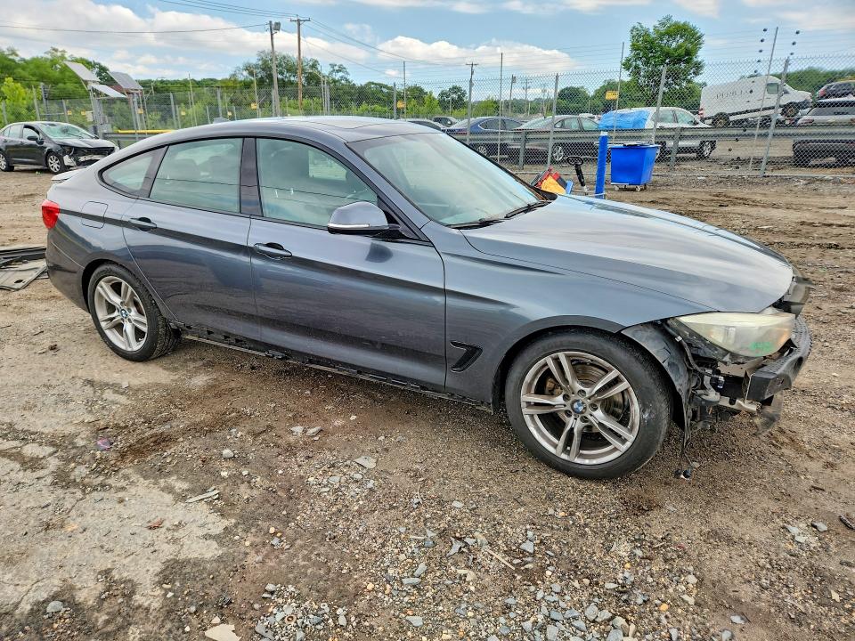 60038376 :رقم المزاد ، WBA8Z5C58FGS36244 vin ، 2015 Bmw 328 مزاد بيع