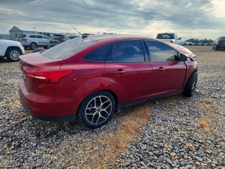 Продаж на аукціоні авто 2017 Ford Focus, vin: 1FADP3H2XHL332824, номер лоту: 61396676