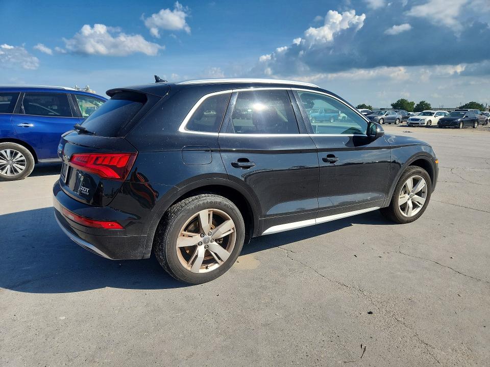62996026 :رقم المزاد ، WA1BNAFYXJ2004537 vin ، 2018 Audi Q5 مزاد بيع