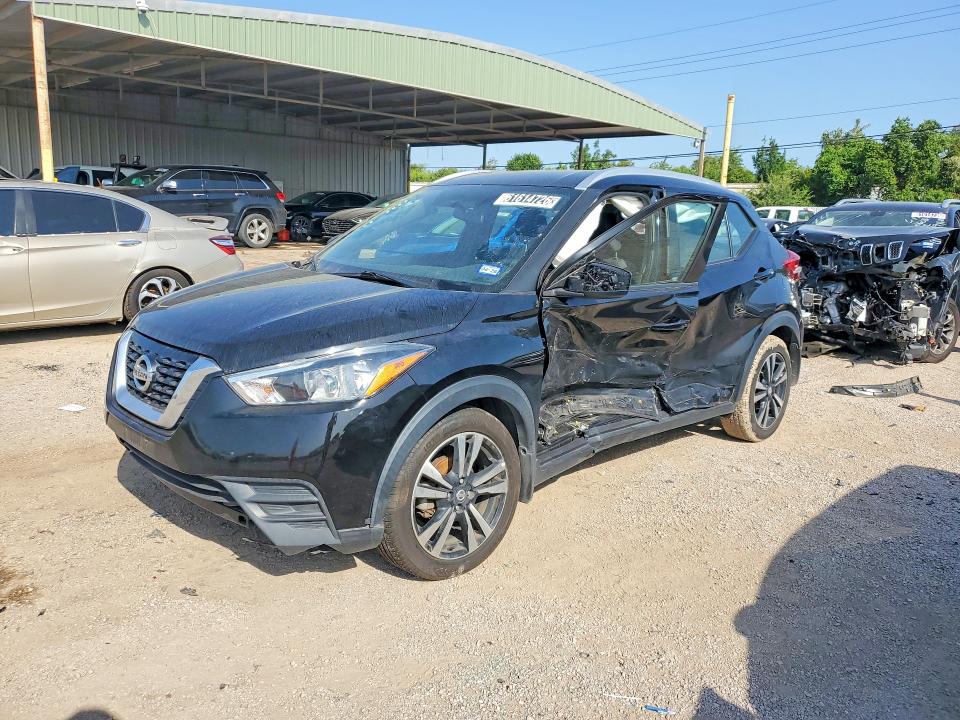 61614726 :رقم المزاد ، 3N1CP5CU3KL542027 vin ، 2019 Nissan Kicks مزاد بيع