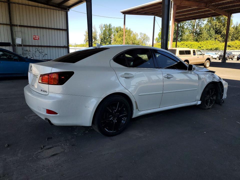 63111666 :رقم المزاد ، JTHBF5C27A5128630 vin ، 2010 Lexus Is 250 مزاد بيع