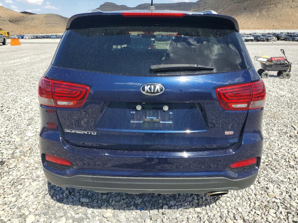 2020 Kia Sorento მანქანა იყიდება აუქციონზე, vin: 5XYPG4A34LG698217, აუქციონის ნომერი: 63216376