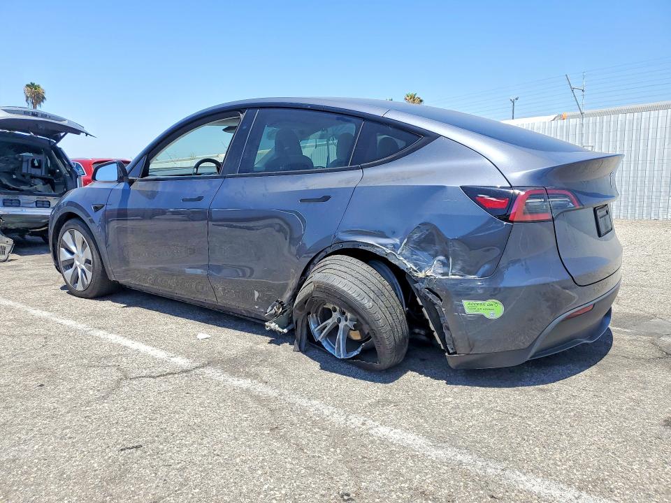 60650306 :رقم المزاد ، 7SAYGDEE8PA153151 vin ، 2023 Tesla Model Y مزاد بيع