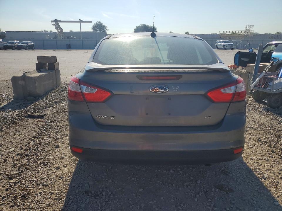 60327776 :رقم المزاد ، 1FAHP3F26CL154410 vin ، 2012 Ford Focus مزاد بيع