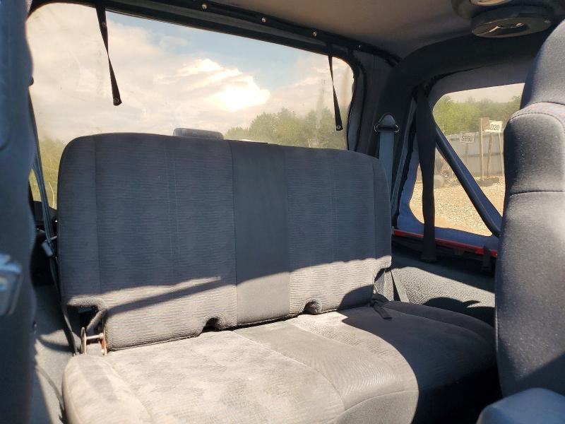 2004 Jeep Wrangler მანქანა იყიდება აუქციონზე, vin: 1J4FA39S34P746463, აუქციონის ნომერი: 62025336