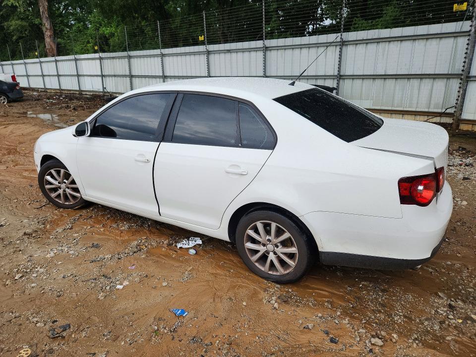 2010 Volkswagen Jetta მანქანა იყიდება აუქციონზე, vin: 3VWAX7AJ2AM153152, აუქციონის ნომერი: 62125936