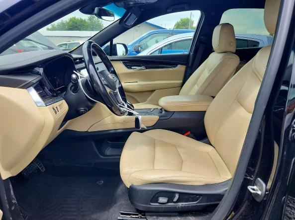 58985876 :رقم المزاد ، 1GYKNBRS0KZ124093 vin ، 2019 Cadillac Xt5 مزاد بيع