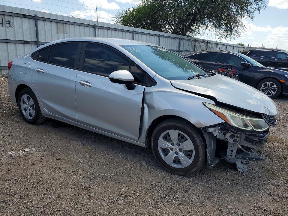 Продажа на аукционе авто 2018 Chevrolet Cruze, vin: 1G1BC5SM5J7151348, номер лота: 63235946