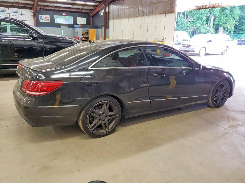 2015 Mercedes-benz E მანქანა იყიდება აუქციონზე, vin: WDDKJ6HB4FF302210, აუქციონის ნომერი: 61836106