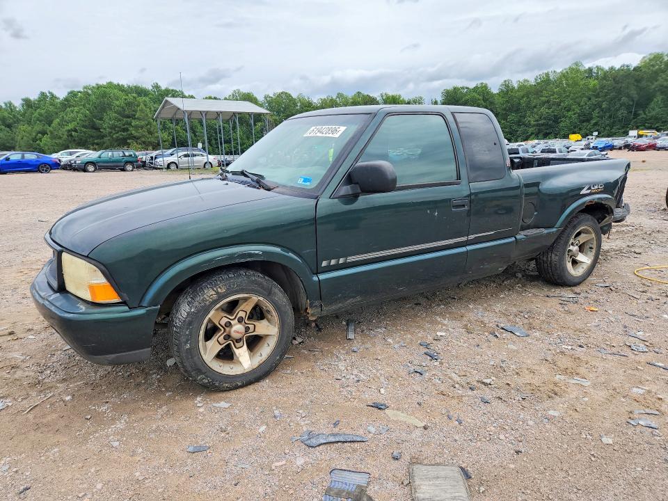 61942896 :رقم المزاد ، 1GTCS195618242399 vin ، 2001 Gmc Sonoma مزاد بيع