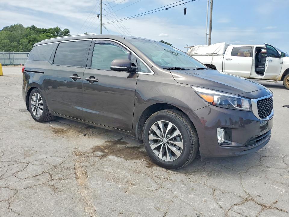 62275926 :رقم المزاد ، KNDMC5C16H6326470 vin ، 2017 Kia Sedona مزاد بيع