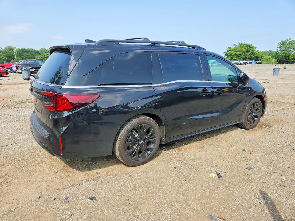 61413766 :رقم المزاد ، 5FNRL6H70TB046033 vin ، 2026 Honda Odyssey مزاد بيع