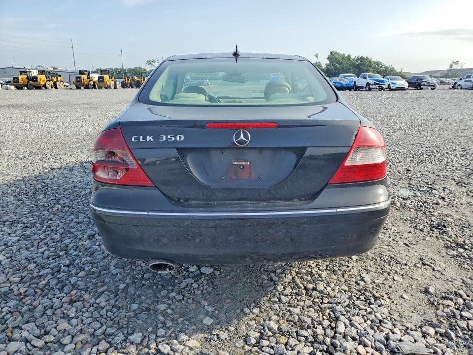 61959296 :رقم المزاد ، WDBTJ56H48F239966 vin ، 2008 Mercedes-benz Clk مزاد بيع