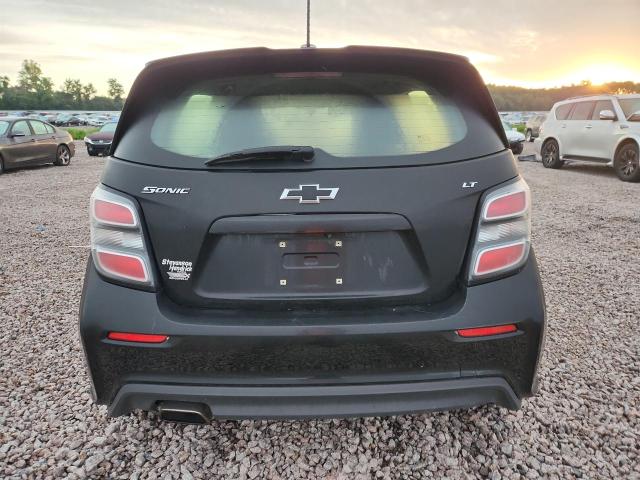 2018 Chevrolet Sonic მანქანა იყიდება აუქციონზე, vin: 1G1JD6SG6J4116019, აუქციონის ნომერი: 60593236