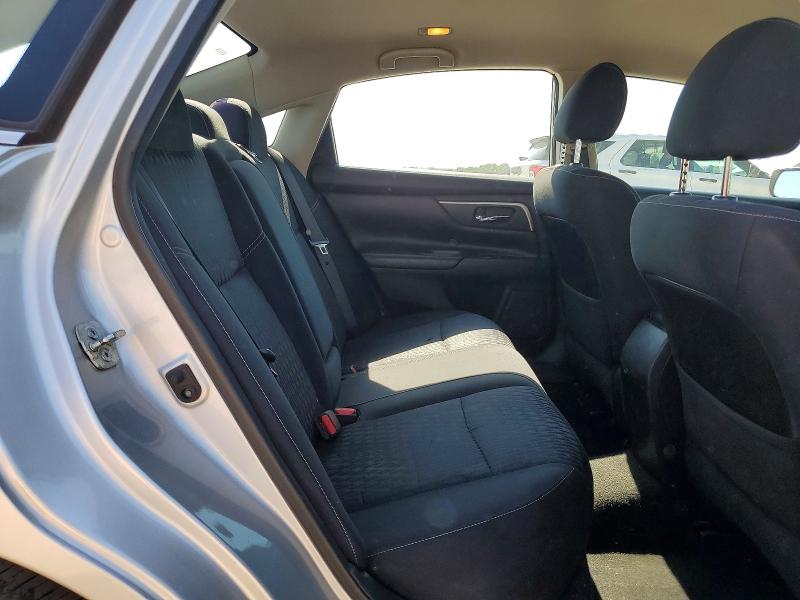 2018 Nissan Altima მანქანა იყიდება აუქციონზე, vin: 1N4AL3AP0JC264527, აუქციონის ნომერი: 60760686