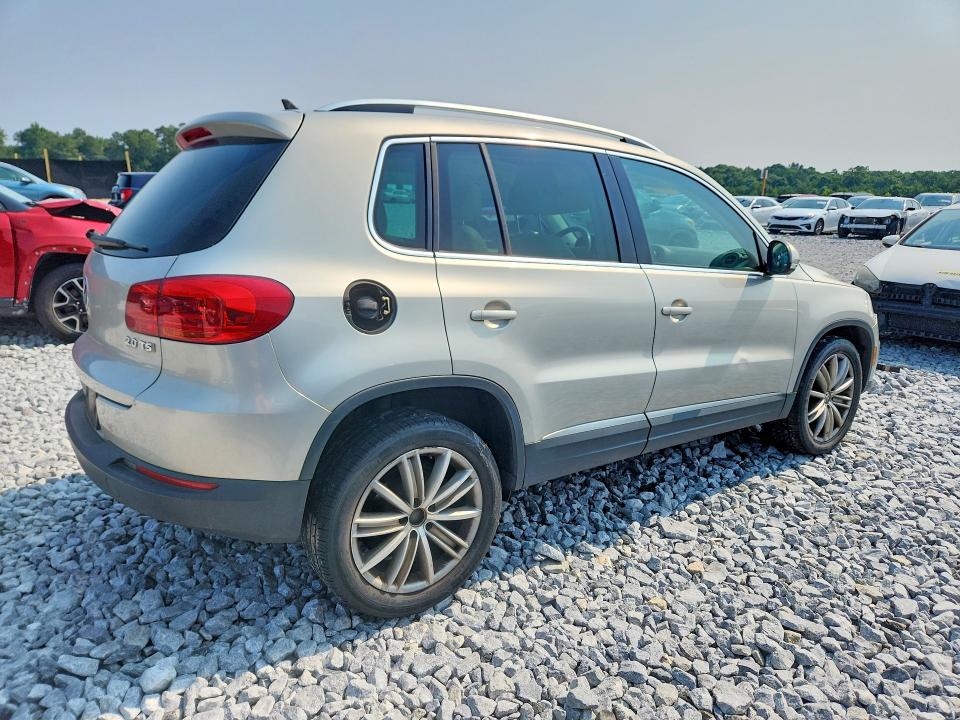 2012 Volkswagen Tiguan მანქანა იყიდება აუქციონზე, vin: WVGAV7AX0CW536955, აუქციონის ნომერი: 63250746