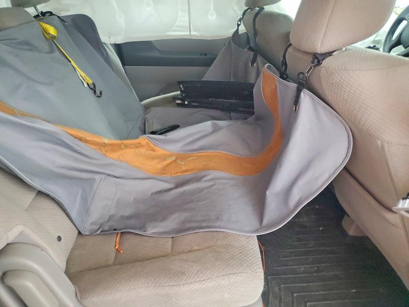 61641336 :رقم المزاد ، 5FNRL5H43EB081541 vin ، 2014 Honda Odyssey مزاد بيع