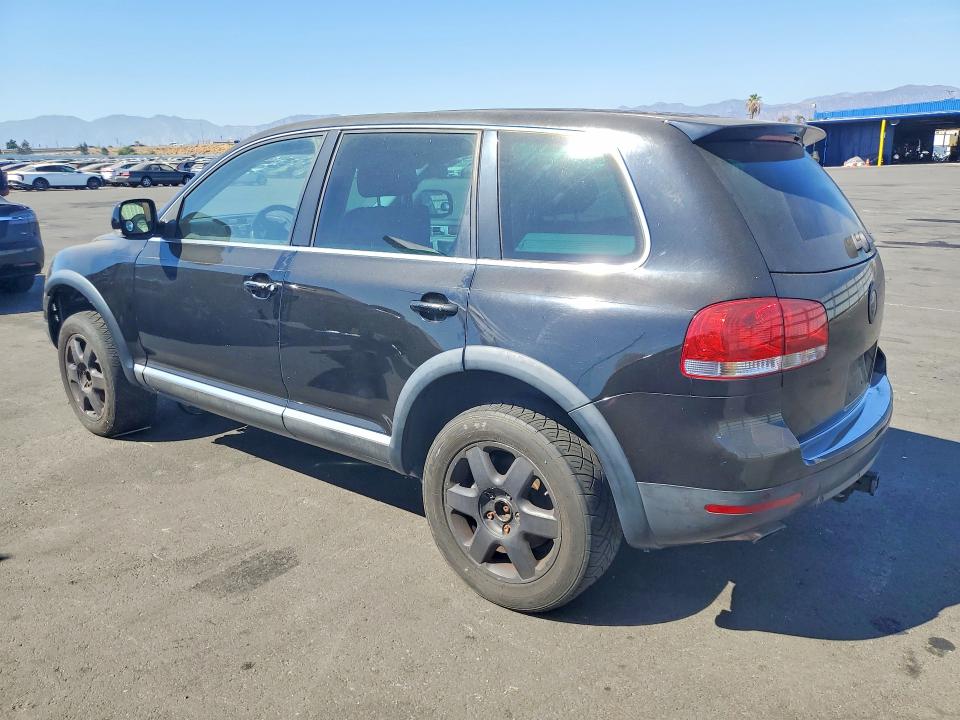 63475576 :رقم المزاد ، WVGPZ77L04D086515 vin ، 2004 Volkswagen Touareg مزاد بيع