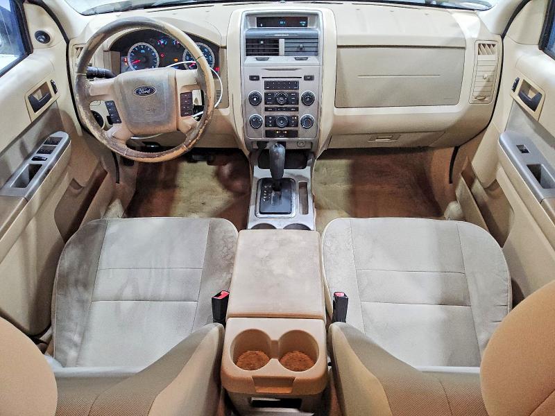 2011 Ford Escape მანქანა იყიდება აუქციონზე, vin: 1FMCU0DG7BKB26688, აუქციონის ნომერი: 59577236